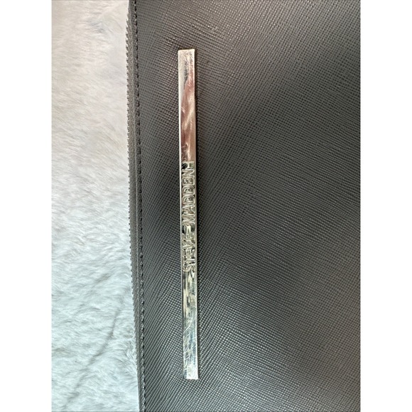 Steve Madden BZippy Zip Around Wallet Silver - Picture 3 of 4